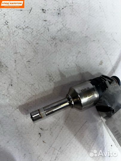 Форсунка топливная Volkswagen Polo 5 2012