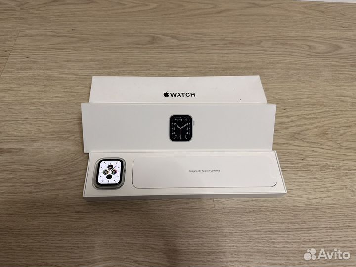 Apple watch se 44 mm 2020