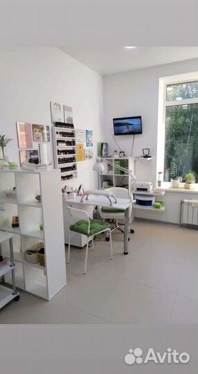 Рабочее место мастера маникюра