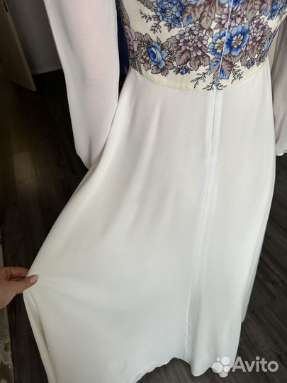 Платье на выход р.42