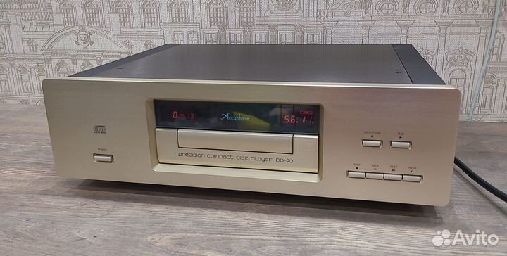 Hi-End CD-Транспорт Accuphase DP- 90