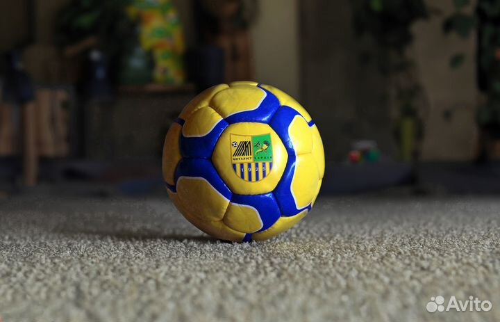 Футбольный мяч Металлист Харьков. Коллекционный
