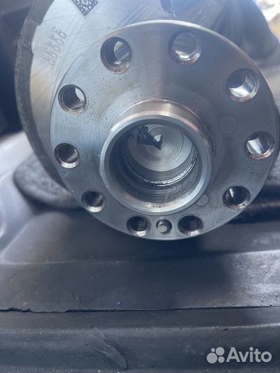 Коленвал Lexus LX 570