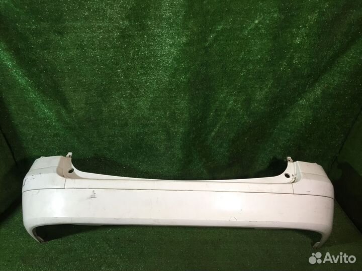 Бампер задний mazda Premacy CP8W Белый царапины