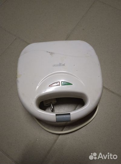 Сендвичница