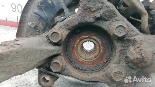 Ступица передняя правая toyota corolla E15 (8DN26N