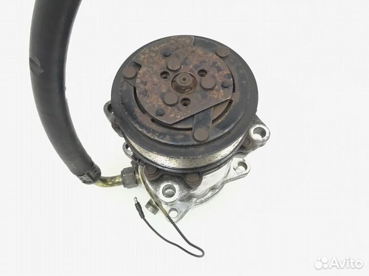 Компрессор кондиционера Ford Transit 2008