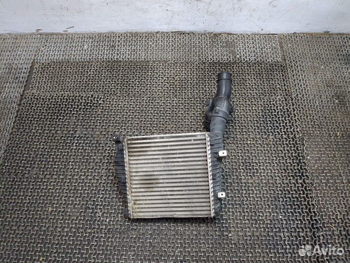 Радиатор интеркулера Volkswagen Touareg, 2007