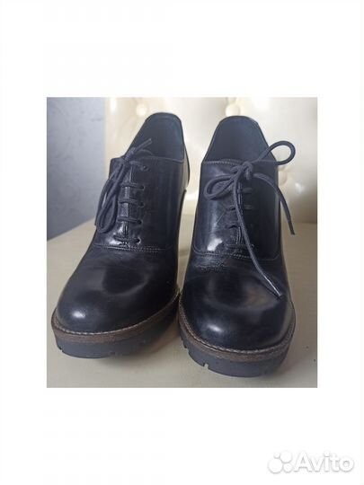 Кожаные ботильоны