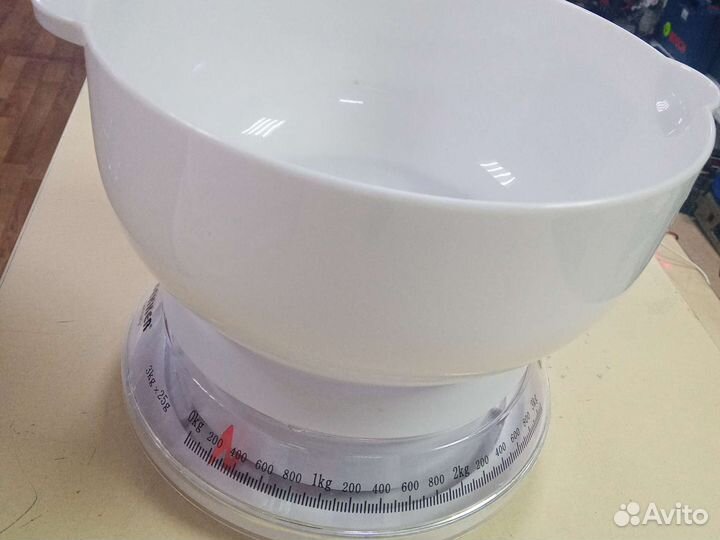 Весы кухонные Bekker