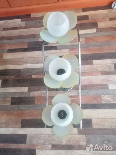 Люстра потолочная бу