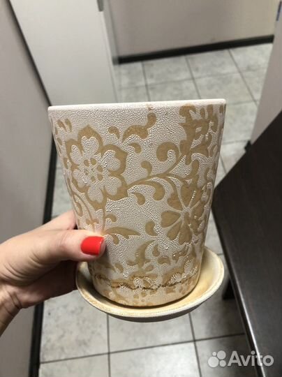 Горшок для цветов, кашпо