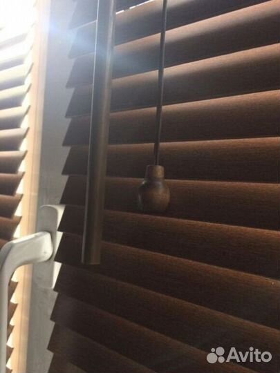 Горизонтальные жалюзи C93964-M1380