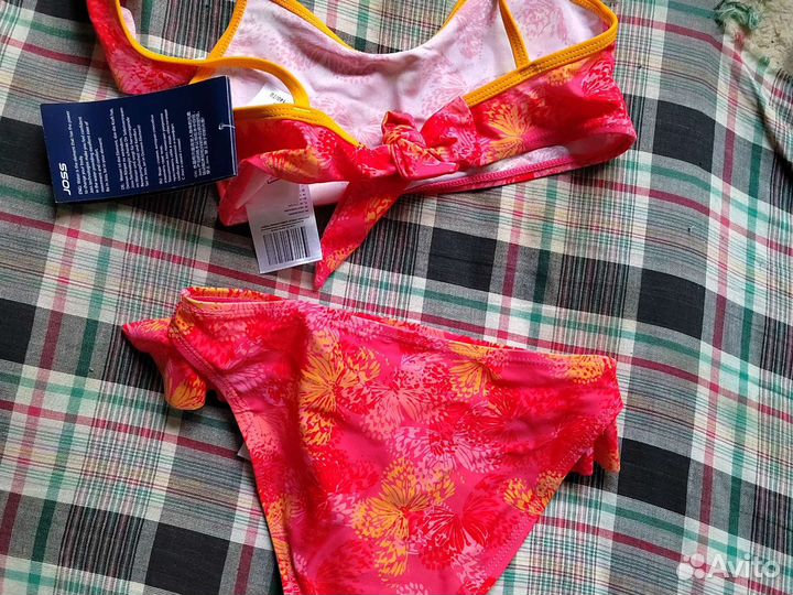 Купальник для девочки 140 новый