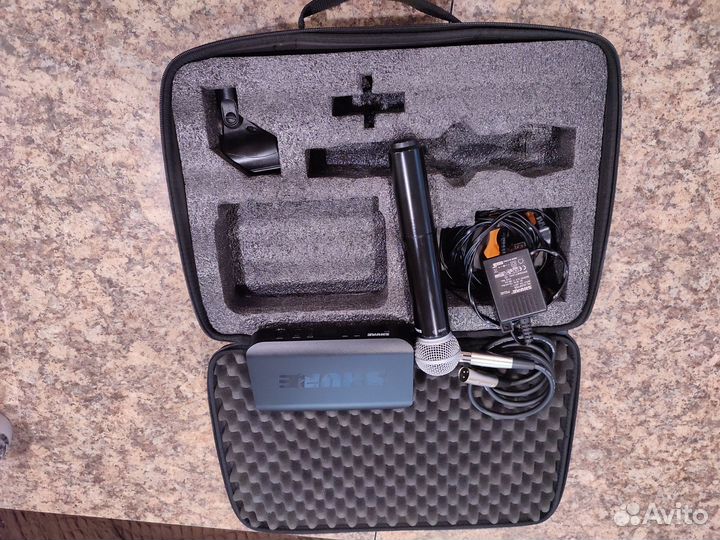 Оригинальный микрофон Shure blx4 M17