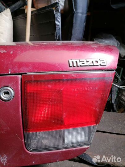 Задние фонари мазда 626, 1994г.в (внутренние)