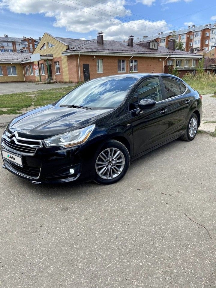 Citroen C4: фото владельца