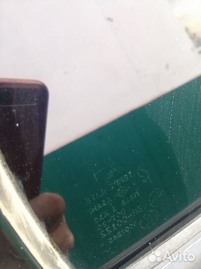 Форточка крыла задняя правая Mitsubishi Lancer 9