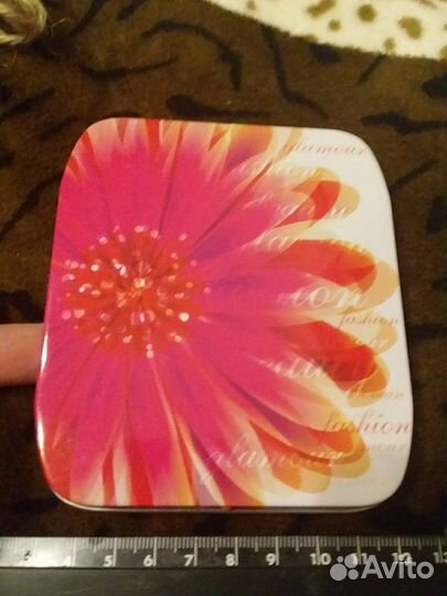 Шкатулка Гербера