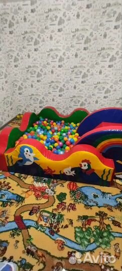 Сухой бассейн с шариками+ горка