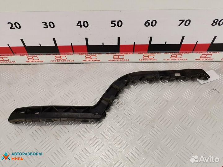 Кронштейн (крепление) Skoda Superb рест. 2008