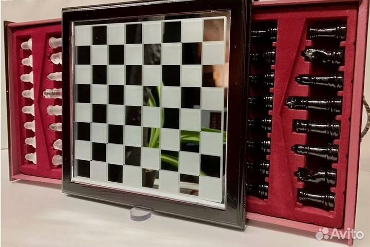 Шахматы новые. Подарок