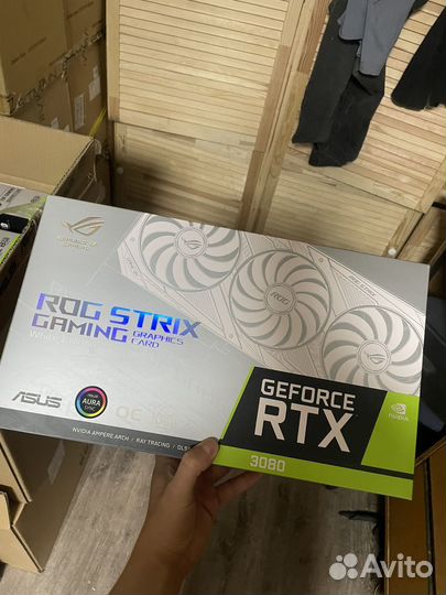Nvidia Asus Rog Strix White 3080 10 GB