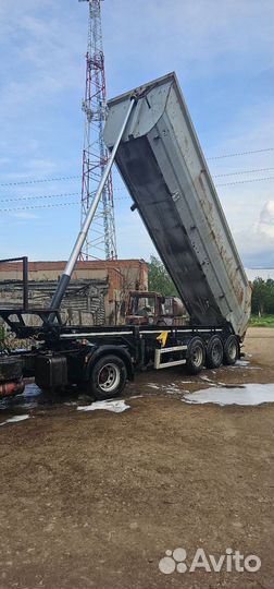 DAF 95XF430 с полуприцепом, 2005
