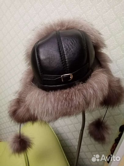 Шапка кожаная меховая