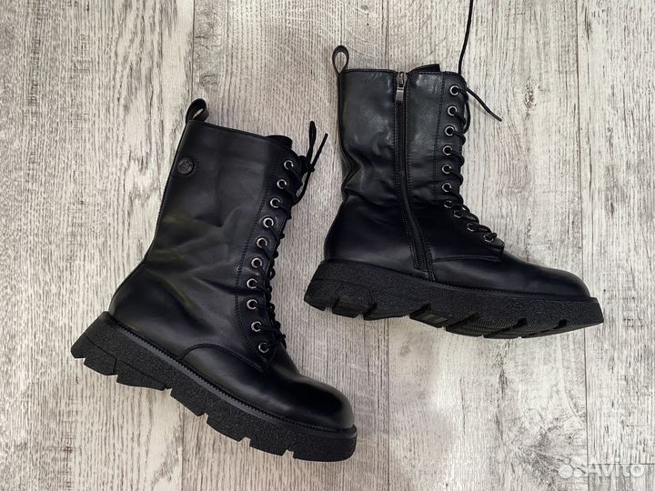 Ботинки женские на шнуровке 36 размер весна/осень