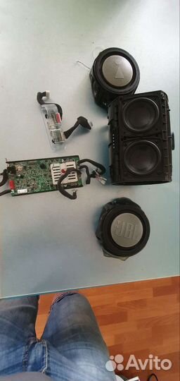 Колонка jbl экстрим 2 разбор