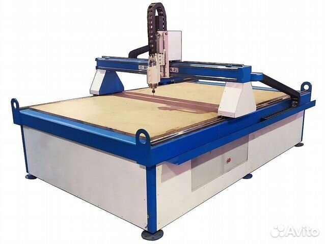 Фрезерный станок с чпу по дереву, 1550х3030мм