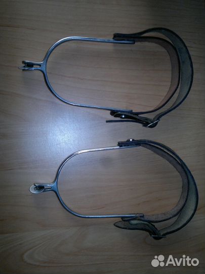 Темляк, подвес, шпоры