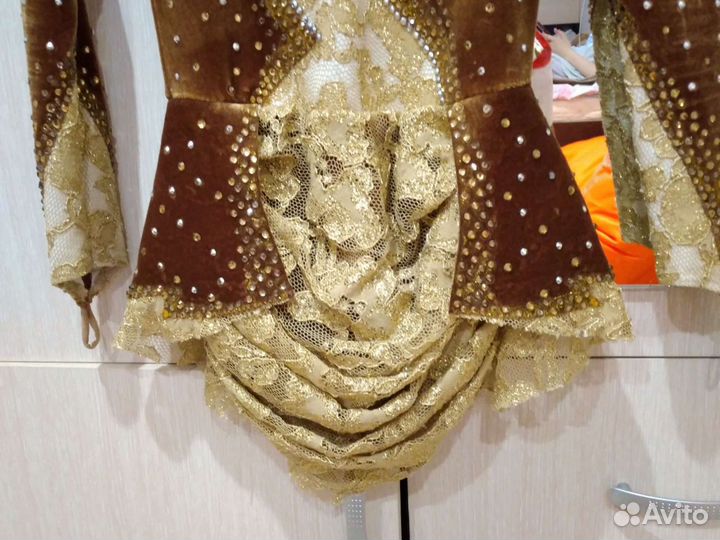 Платье для фигурного катания