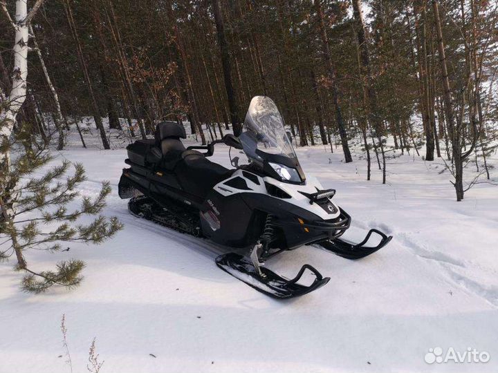 Продам снегоход BRP SKI DOO