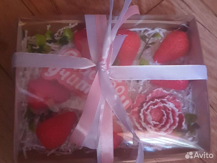 Подарки из мыла любимым