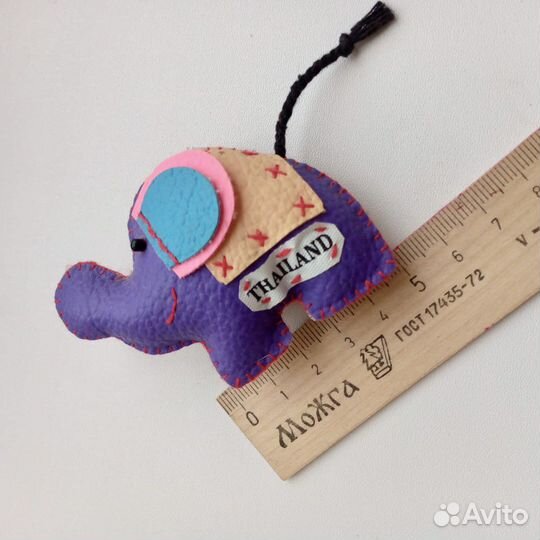 Слоник-магнит из Тайланда ручная работа