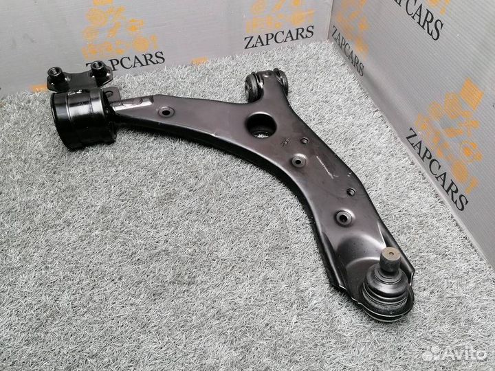 Рычаг подвески передний правый Mazda 3 BK