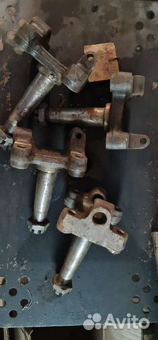 Кулак поворотный газ 3102