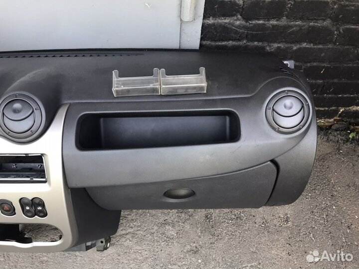 Торпеда renault logan
