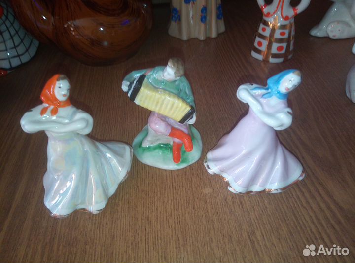 Фарфоровые статуэтки