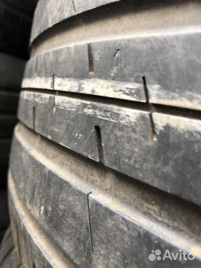 Nexen N Fera RU1 275/40 R19