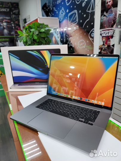 Идеал Macbook Pro 16 2019 i7/16гб/500гб