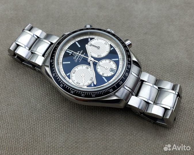 Omega Speedmaster Racing