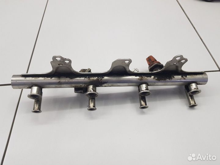 Рейка топливная (рампа)