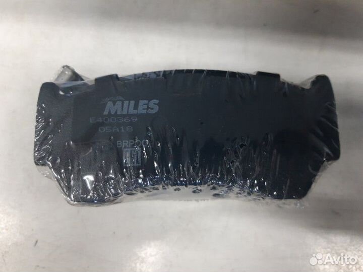 Колодки тормозные перед. nissan almera