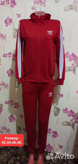 Спортивные костюмы