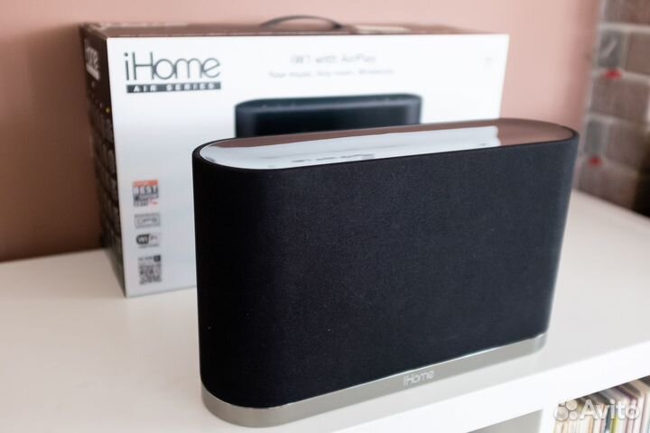 Портативная колонка iHome iW1