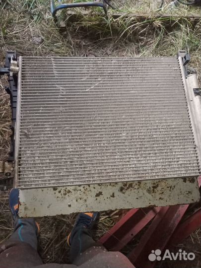 Радиаторы на Renault logan 2 2021