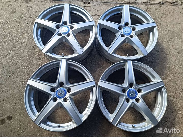 Диски литые R17 5x112 Alutec Германия